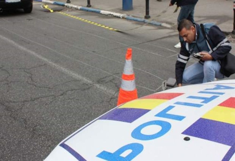 Accident în Boinești! Pieton de 65 de ani, lovit de maşină