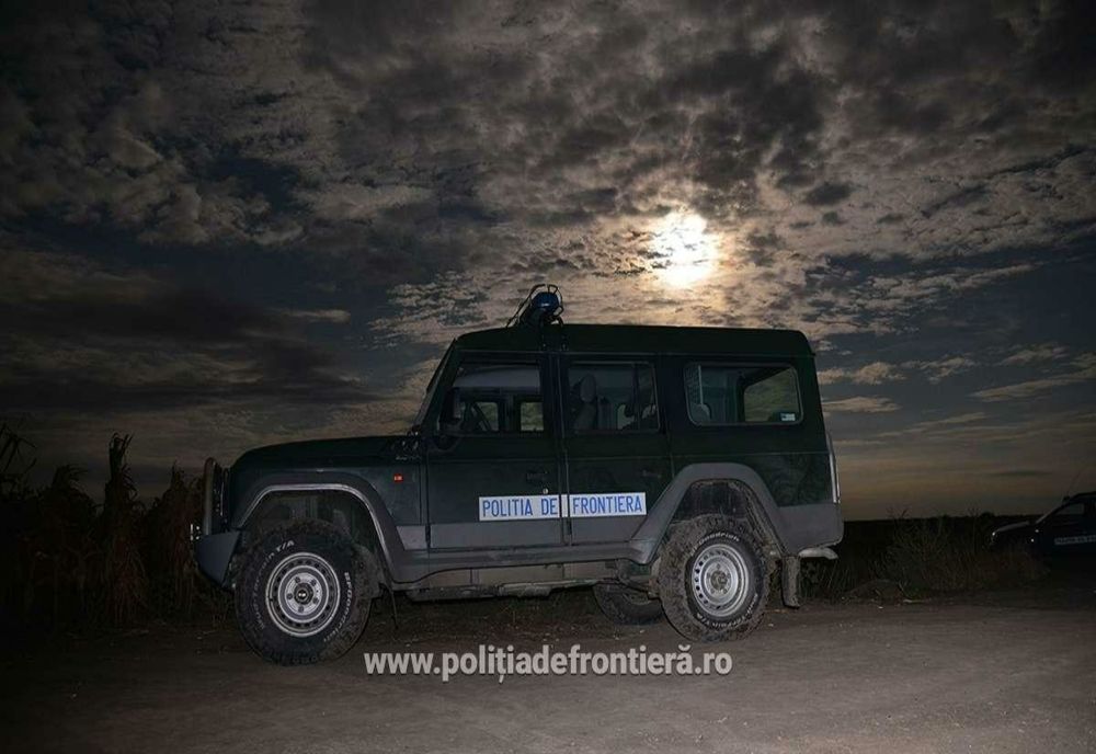 Doi nord-africani, prinși în timp ce voiau să treacă ilegal granița! Unde voiau să ajungă