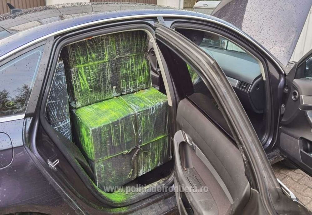 Urmărire pe străzile din Negreşti Oaş! Oamenii legii au tras mai multe focuri de armă (FOTO)