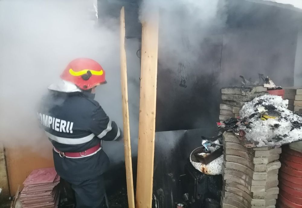 Incendiu la o afumătorie din Negrești-Oaș
