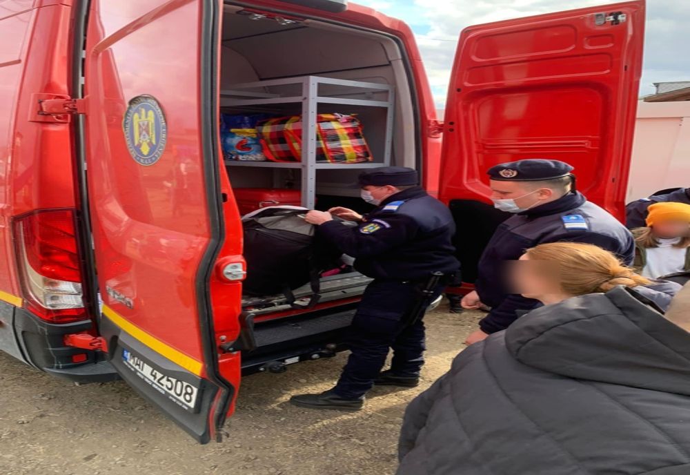 Imagini cu refugiații din Ucraina care au ajuns în România. Jandarmeria Română: „Solidaritatea nu are granițe!” 
