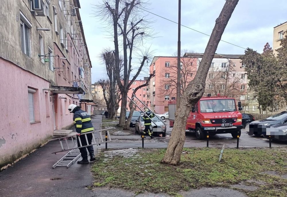 Sătmăreancă de 82 de ani, salvată de pompieri