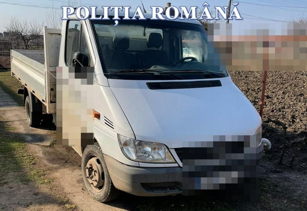 Zeci de percheziţii în Carei la mafia lemnului! Au fost confiscate 7 autovehicule (FOTO)