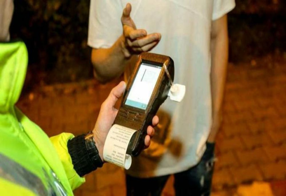 Tânăr de 24 de ani prins drogat la volan în Satu Mare