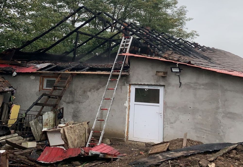 Gospodărie din Moftinu Mic, afectată de un incendiu