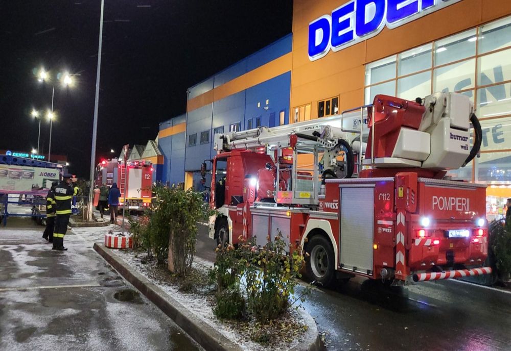 Incendiu şi intoxicări cu monoxid de carbon: exercițiu cu forțe şi mijloace în teren la Satu Mare (FOTO)