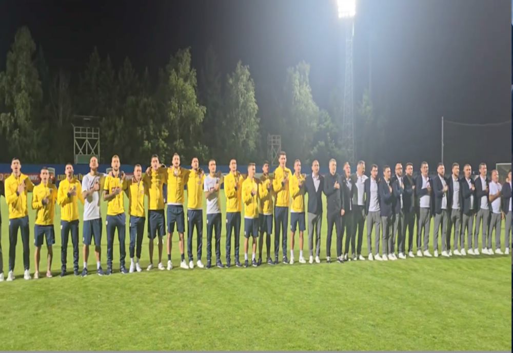 Echipa naţională a României, întâmpinată de sute de suporteri la întoarcerea de la EURO 2024