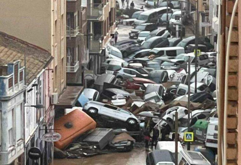 SPANIA, DIN NOU LOVITĂ DE PLOI ABUNDENTE