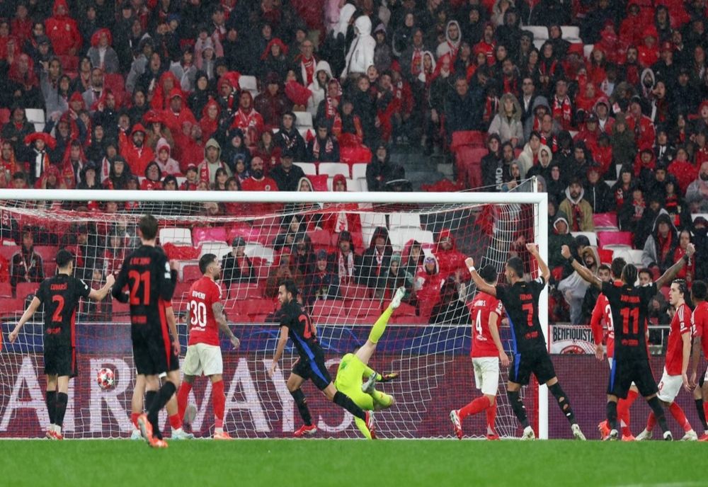 FOTBAL: VICTORIE EPICĂ REUȘITĂ DE FC BARCELONA CU BENFICA, ÎN LIGA CAMPIONILOR VIDEO