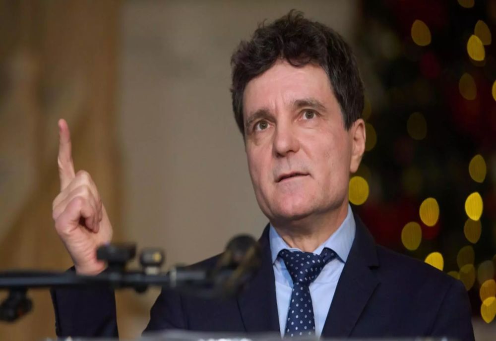 NICUȘOR DAN SE FOLOSEȘTE DE FOTBALIȘTII ECHIPEI NAȚIONALE. DOVADA CĂ REȚEAUA COLDEA-DÂNCU-BURLEANU ÎI FACE CAMPANIE LUI NICUȘOR. REACȚIA FRF - FOTO