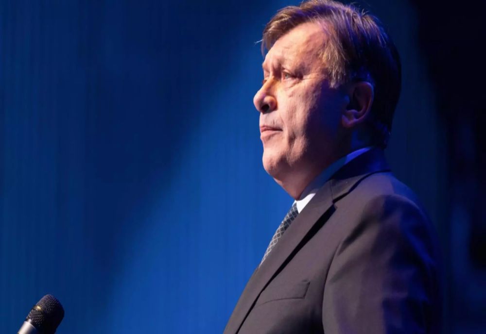 CRIN ANTONESCU, ATAC DUR LA ADRESA OANEI ȚOIU ȘI A POLITICII EXTERNE: „NU POATE FI CALIFICATĂ NICI MĂCAR CA UN DEZASTRU, ESTE INEXISTENTĂ”