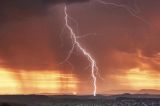 Cod galben de ploi și vijelii joi, 11 iunie. Zonele lovite de grindină și furtuni, până sâmbătă