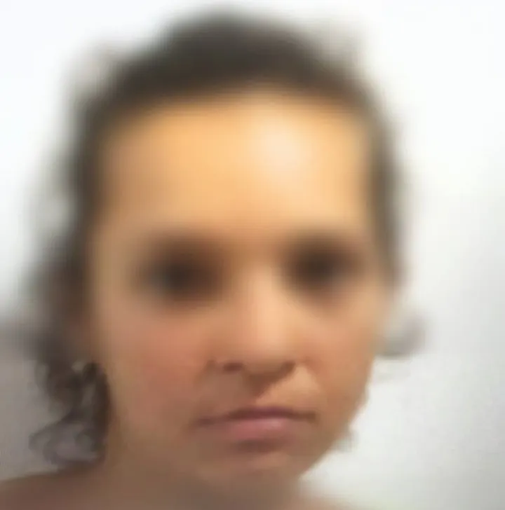 tanara_cu_droguri