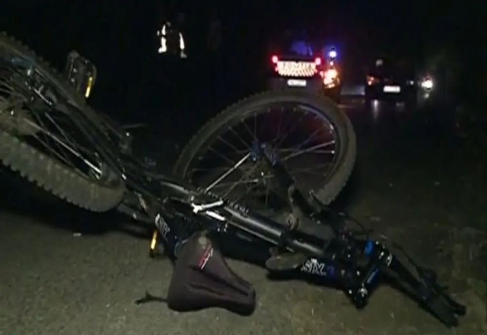 Accident pe strada Lucian Blaga. Biciclist lovit de o mașină