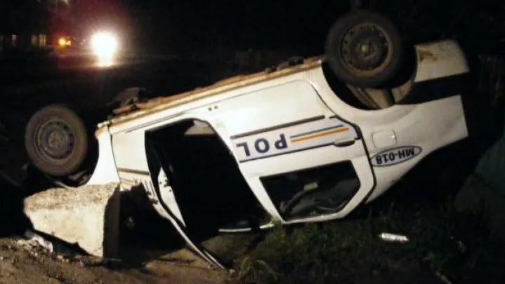 accident-masina-politie