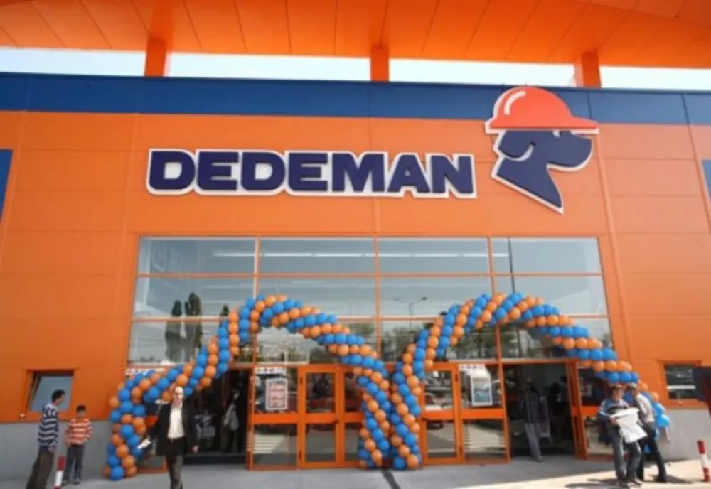 Prefectura Satu Mare a anulat hotărârea Comitetului Local pentru Situații de Urgență. Magazinele Dedeman, Bricostore și Altex, redeschise 