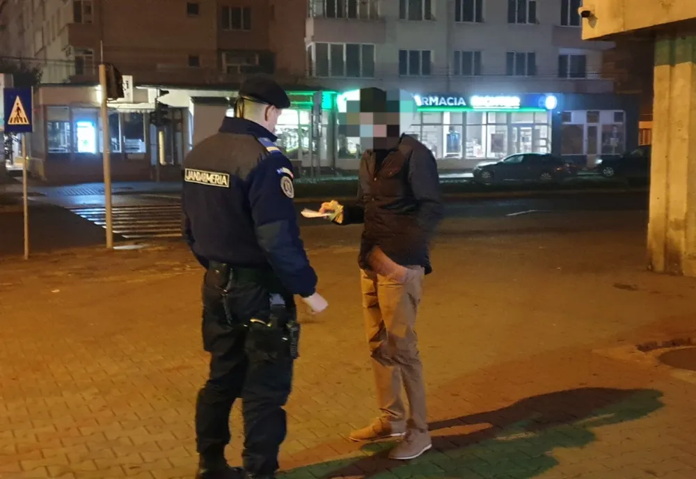Aproape 100 de amenzi în judeţul Satu Mare, în contextul pandemiei COVID-19