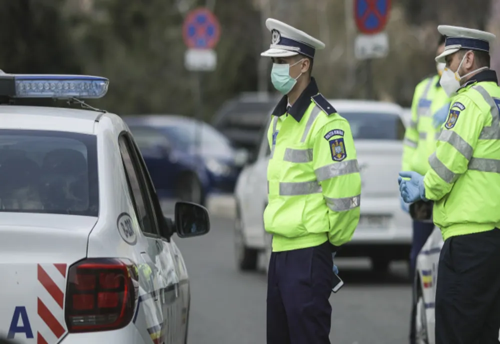 Acţiune a poliţiştilor şi jandarmilor din Satu Mare cu privire la respectarea măsurilor de protecţie! Au fost aplicate aproape 100 de amenzi