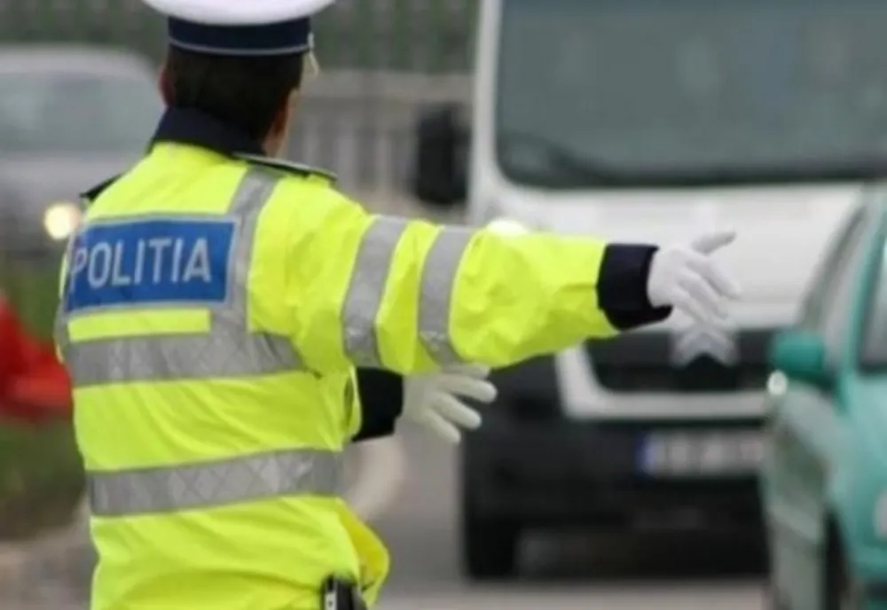 Zeci de amenzi în trafic și 15 șoferi lăsați fără permise de polițiștii sătmăreni