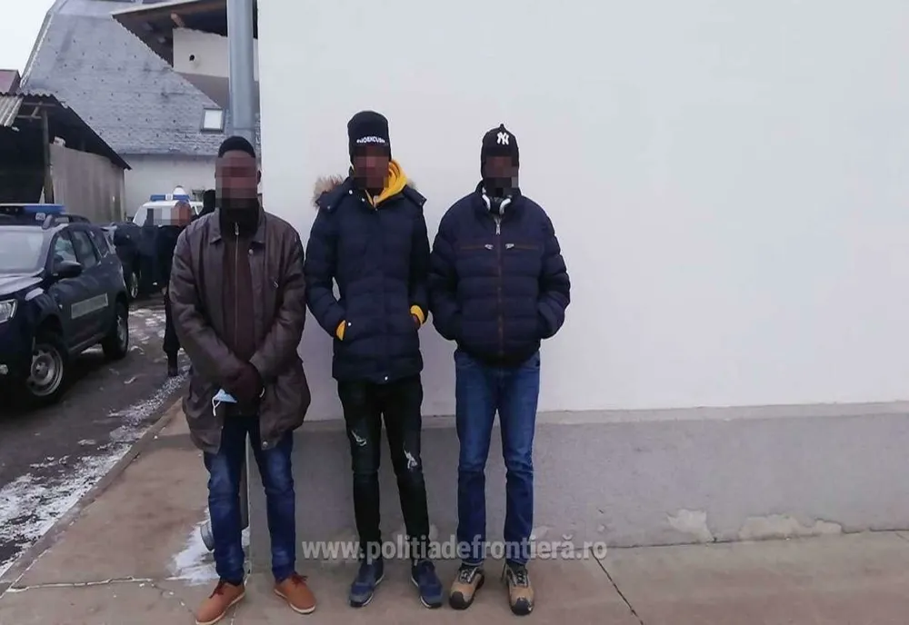 Trei cetăţeni din Congo şi Guineea, opriți din drumul ilegal spre Spațiul Schengen de polițiștii de frontieră din Carei