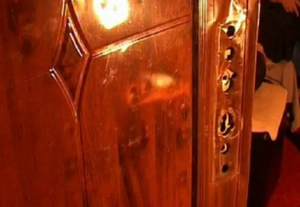Locuinţă spartă în Tăşnad! Infractorul este un minor de 17 ani