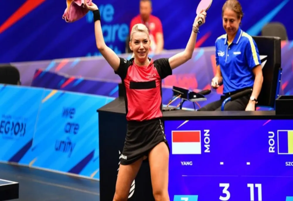 TENIS DE MASĂ: BERNADETTE SZOCS, MEDALIATĂ CU ARGINT LA DUBLU FEMININ LA MONDIALELE DE LA DOHA