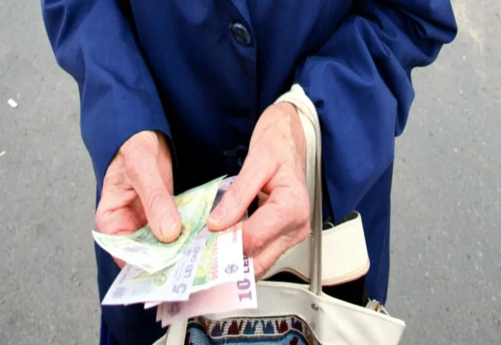Pensionarii primesc mai mulți bani de la stat. Ce condiții trebuie să îndeplinească?