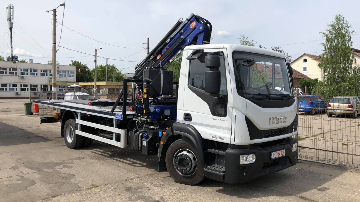 autoutilitara_ridicare_masini_satu_mare