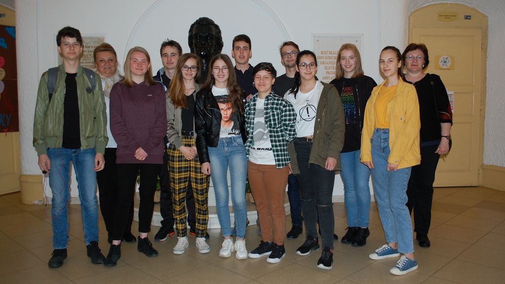 elevi-eminescu-parlamentul-european-al-elevilor