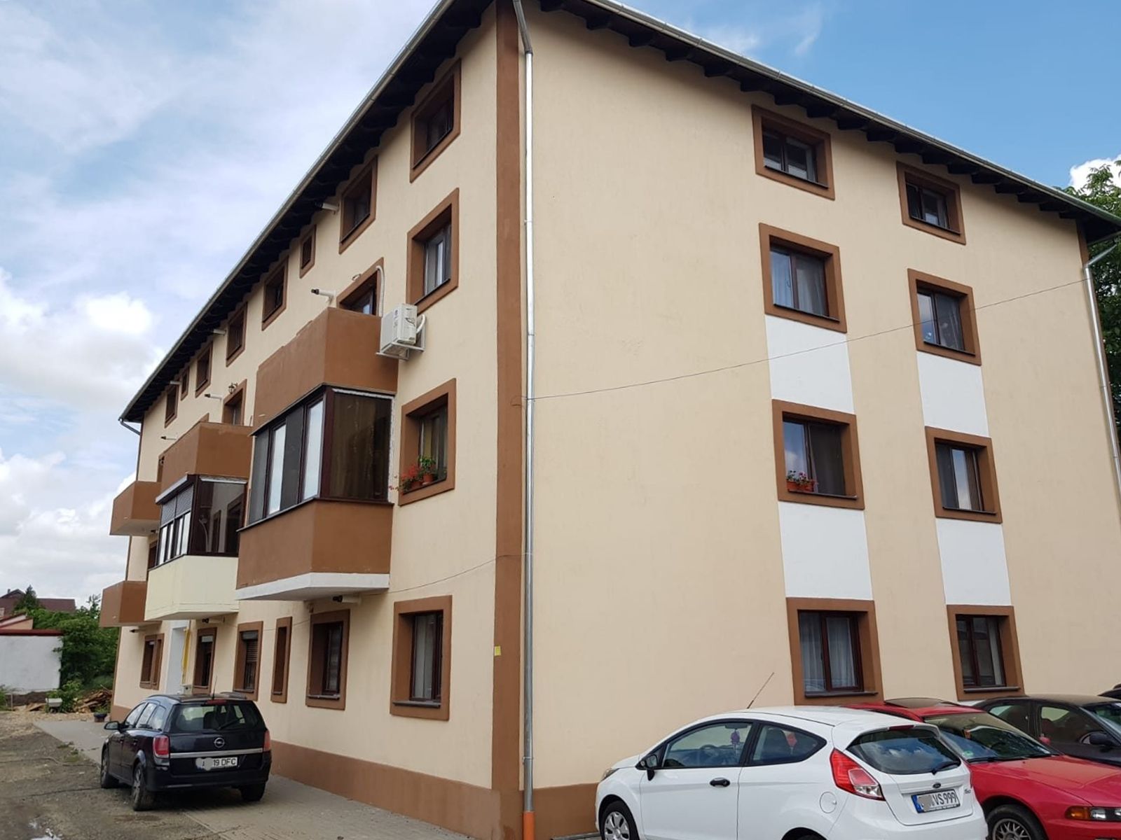 335c143a-215d-4a70-8920-feb17a4544e8-1600x1200