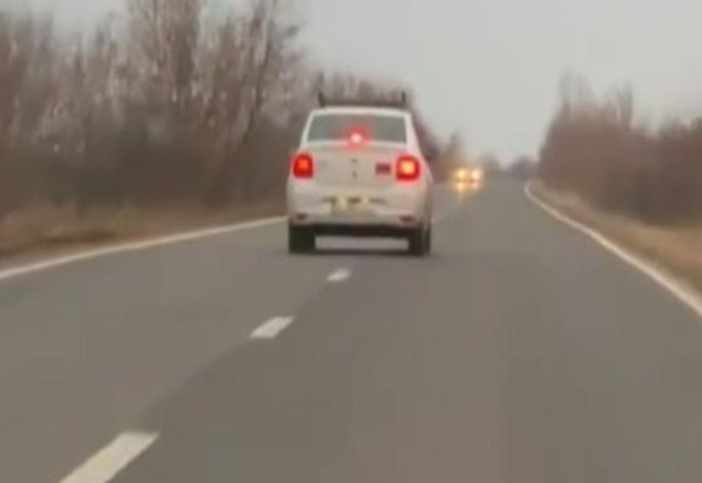 Un șofer care conducea haotic, oprit la intrarea în municipiu. Ce au descoperit polițiștii chemați prin 112