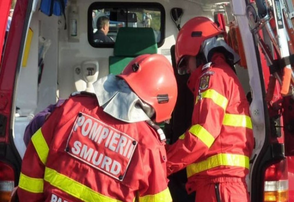 Accident în județ. O femeie a ajuns la spital