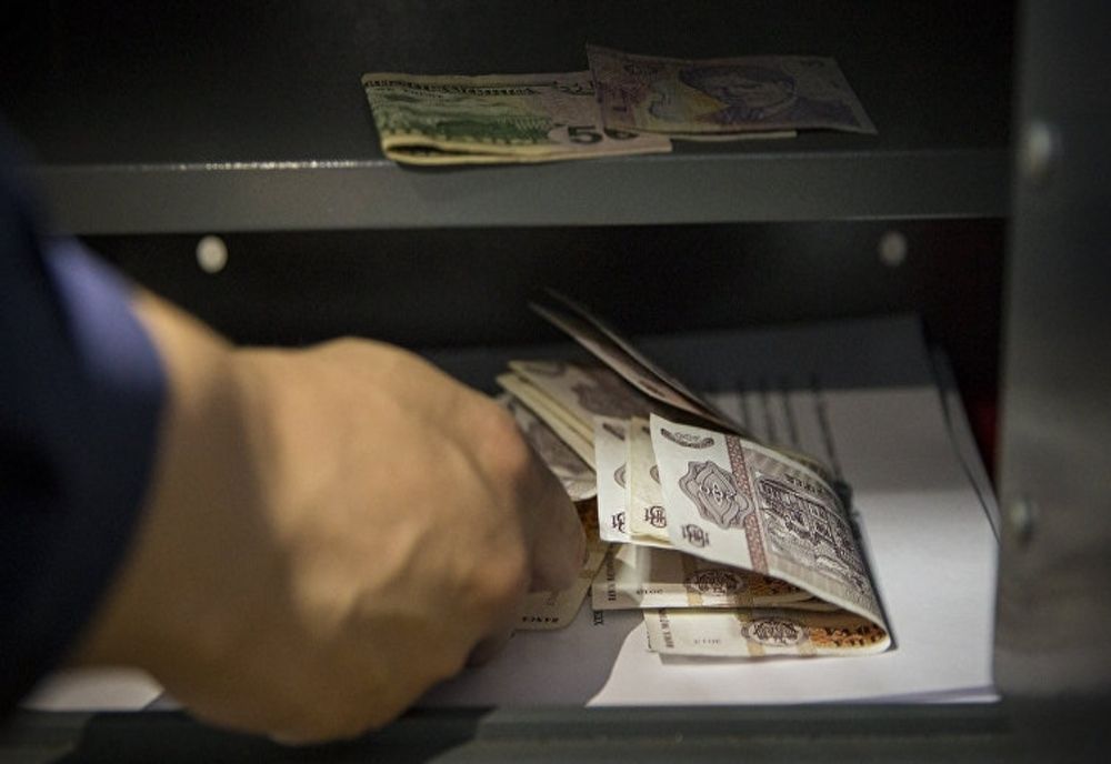 Furt de bani dintr-o casă din Ardud