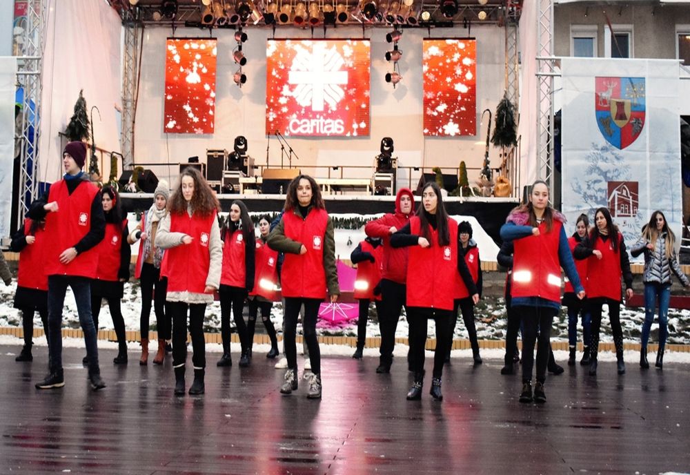 Flashmob cu elevi de la zece licee sătmărene