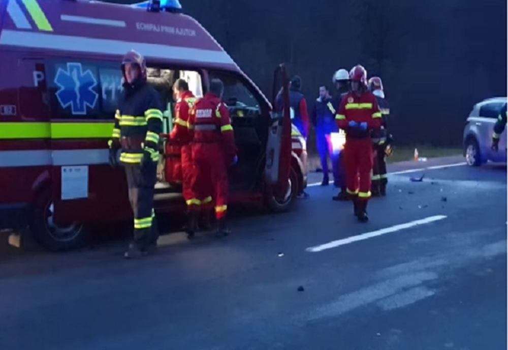Accident în județ. Doi minori, răniți. Șoferul vinovat a fugit de la fața locului