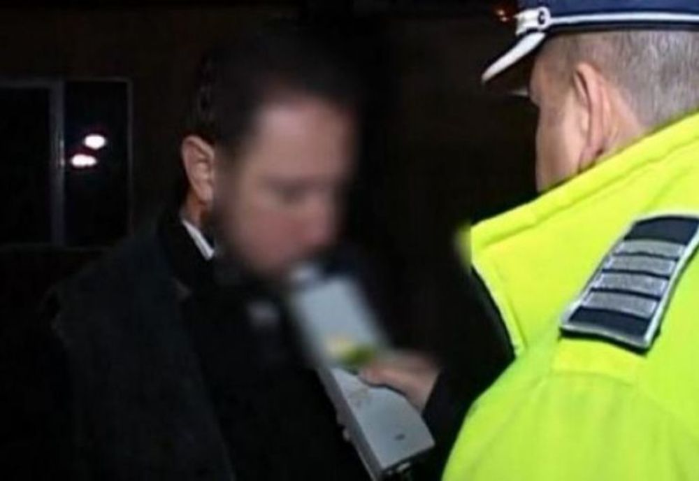 Un șofer, de 25 de ani, prins băut la volan