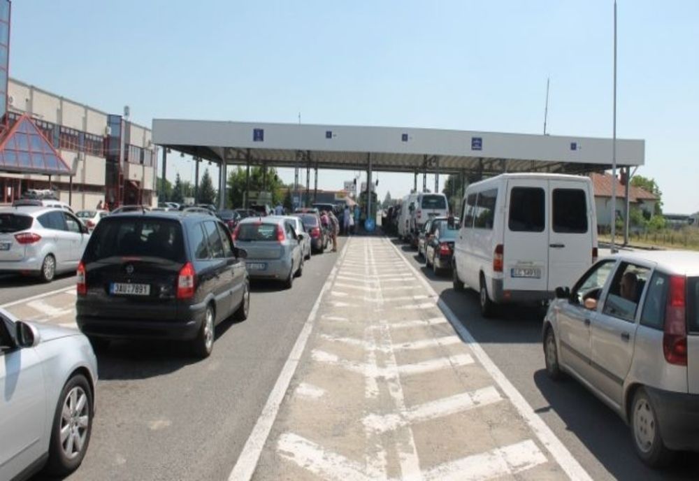 Aglomeraţie în vămi. Sătmărenii se întorc la muncă în străinătate, după Sărbători