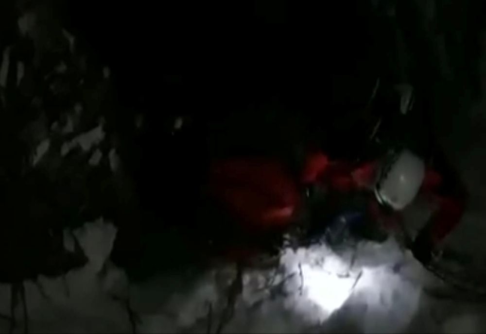 Operațiune de salvare pe Vârful Pietroasa. Tânăr blocat pe munte