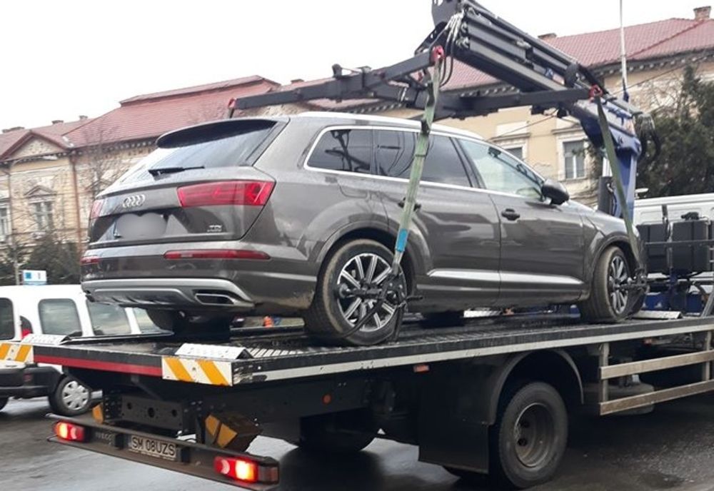Atenție! Anunț fals prin care se amenință cu ridicarea mașinilor