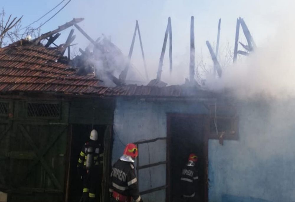 Incendiu la o anexă gospodarească din orașul Negrești Oaș