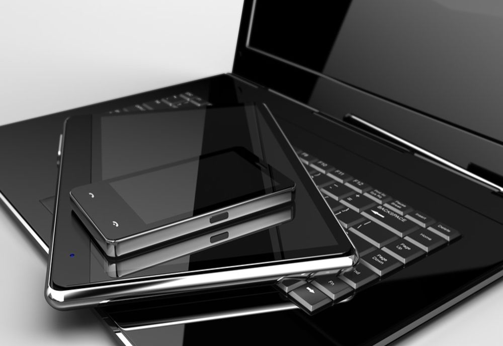 Primăria alocă bani pentru achiziționarea de tablete. Peste 900 de elevi vor beneficia de aceste fonduri