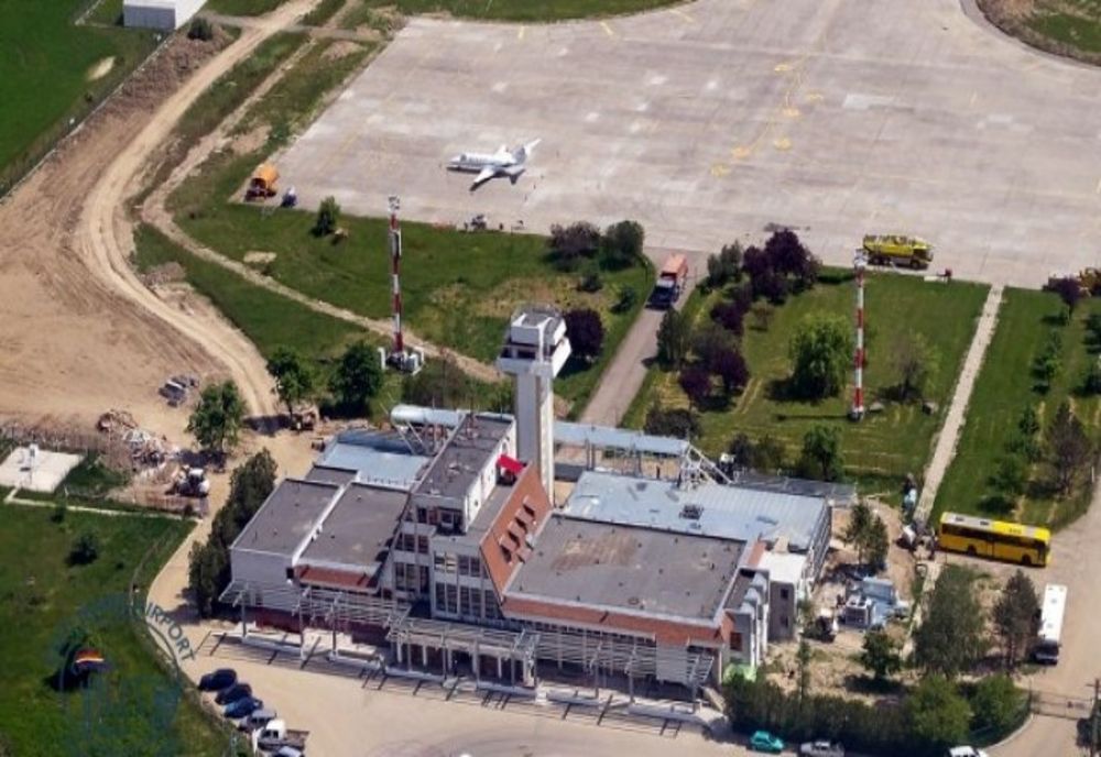 O treime dintre angajații Aeroportului Internațional Satu Mare lucrează în această perioadă