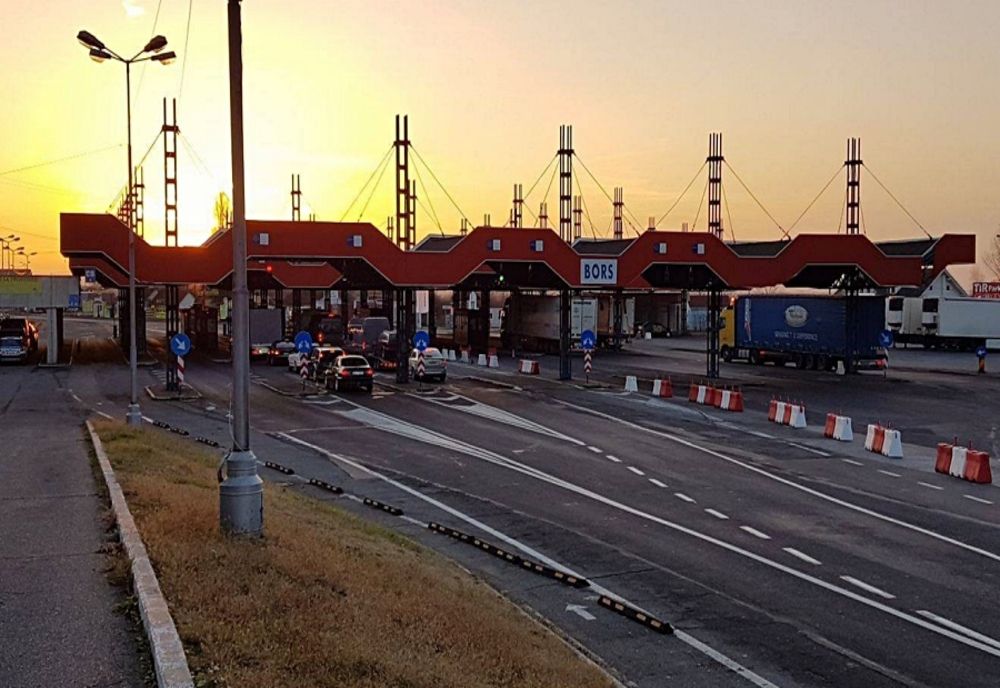 Românii din străinătate vor putea intra în ţară şi prin vama Borş