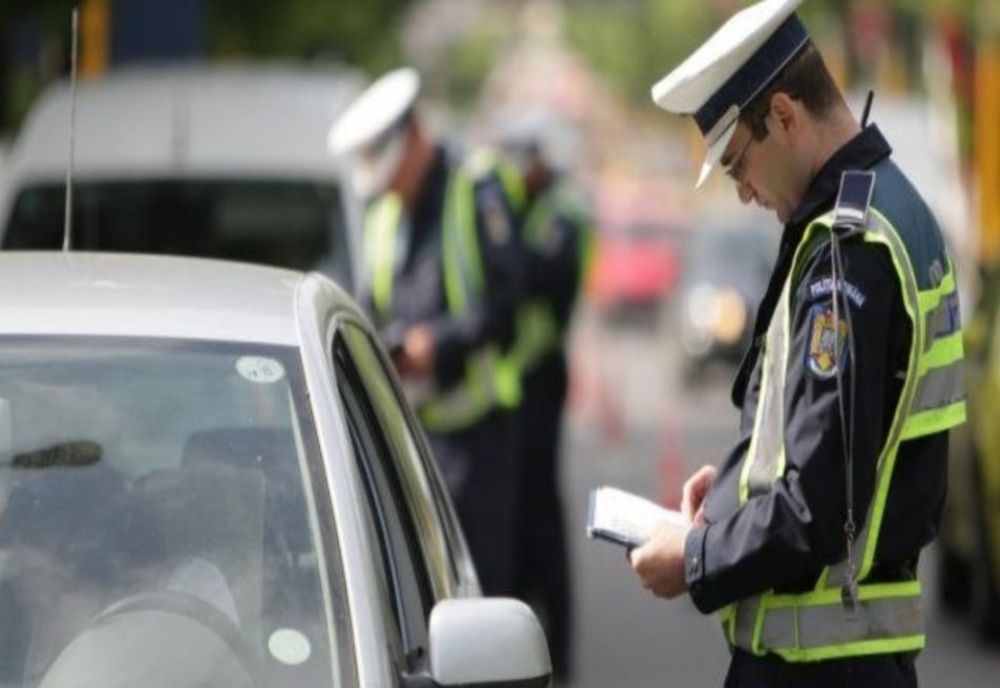Weekend plin pentru polițiștii de la rutieră. Zeci de permise suspendate și sute de sancțiuni aplicate