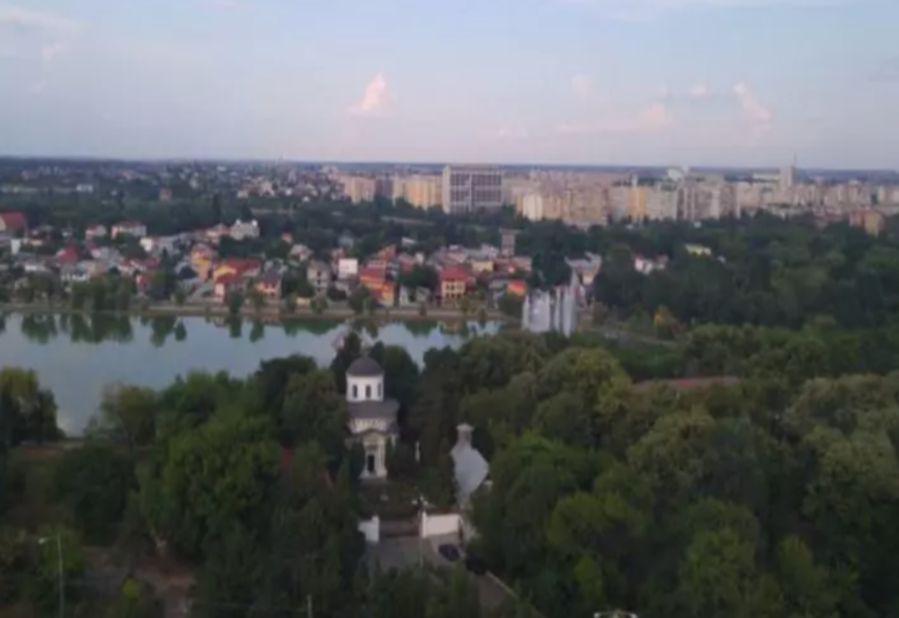 „Culisele statului paralel”: Dezvăluiri despre cum dispar spațiile verzi din Capitală - cel mai mare JAF imobiliar. Caracatița retrocedărilor din Sectorul 2