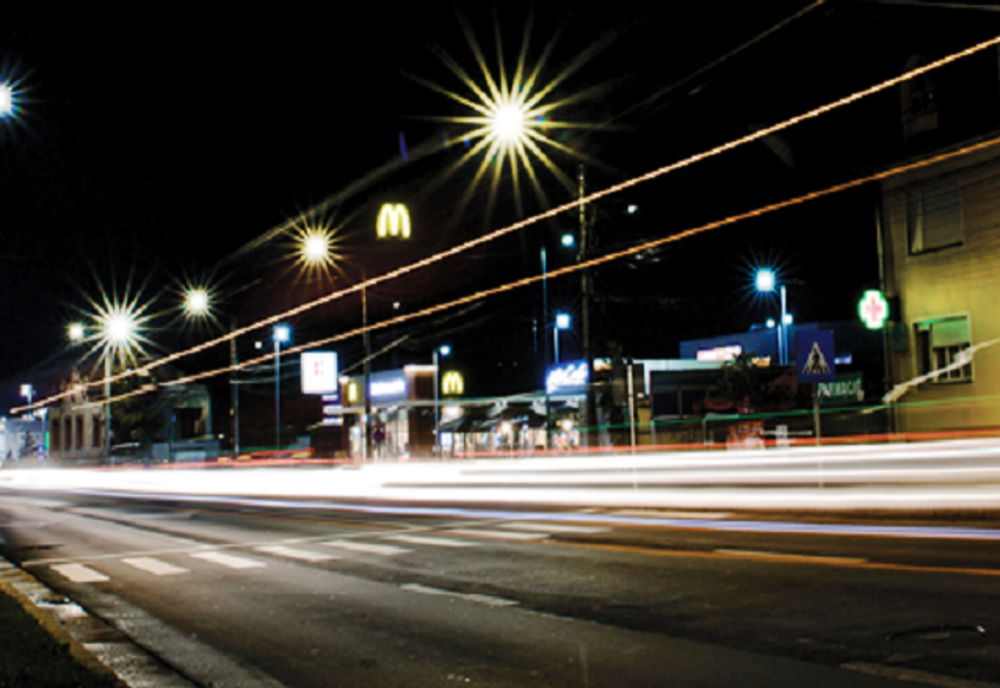 Încă 15 treceri de pietoni din municipiul Satu Mare, iluminate suplimentar cu corpuri LED