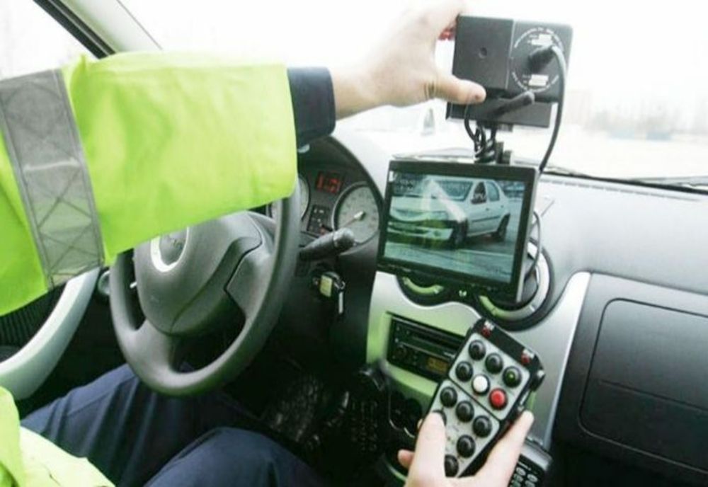Amplă acţiune a poliţiştilor rutieri sătmăreni! Au aplicat peste 120 de amenzi