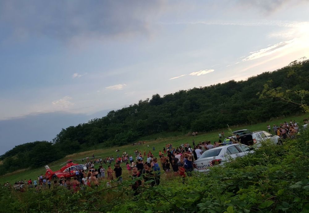 FOTO | Tragedie în urma unui accident în judeţul Satu Mare! Un copil de 1 an a murit