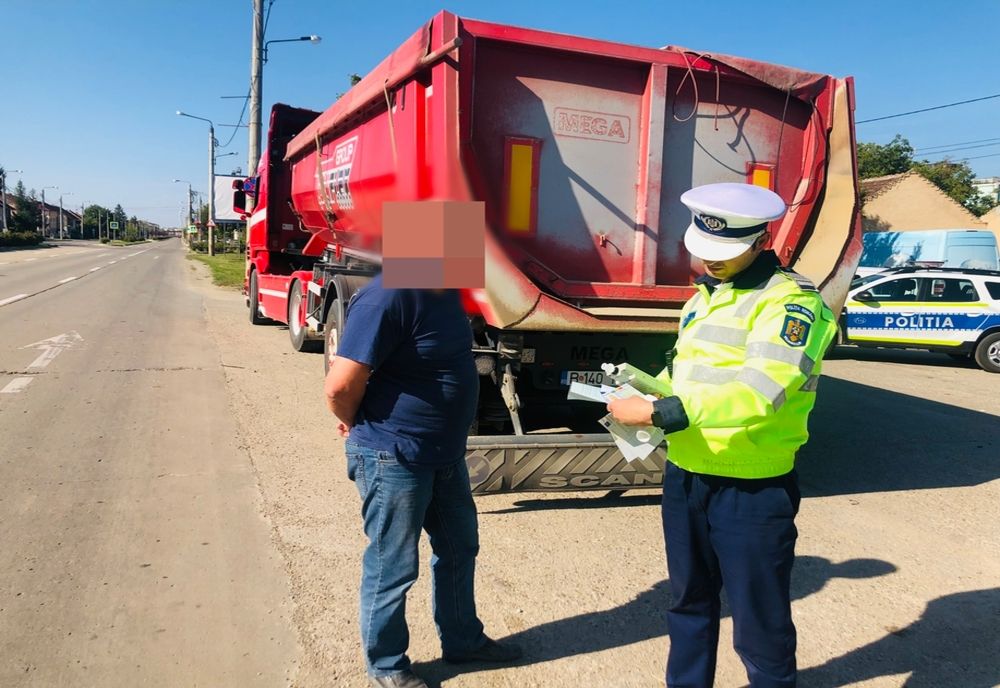 Amenzi de circa 28.000 lei, aplicate într-o singură zi de polițiștii sătmăreni! 11 șoferi au rămas fără permise