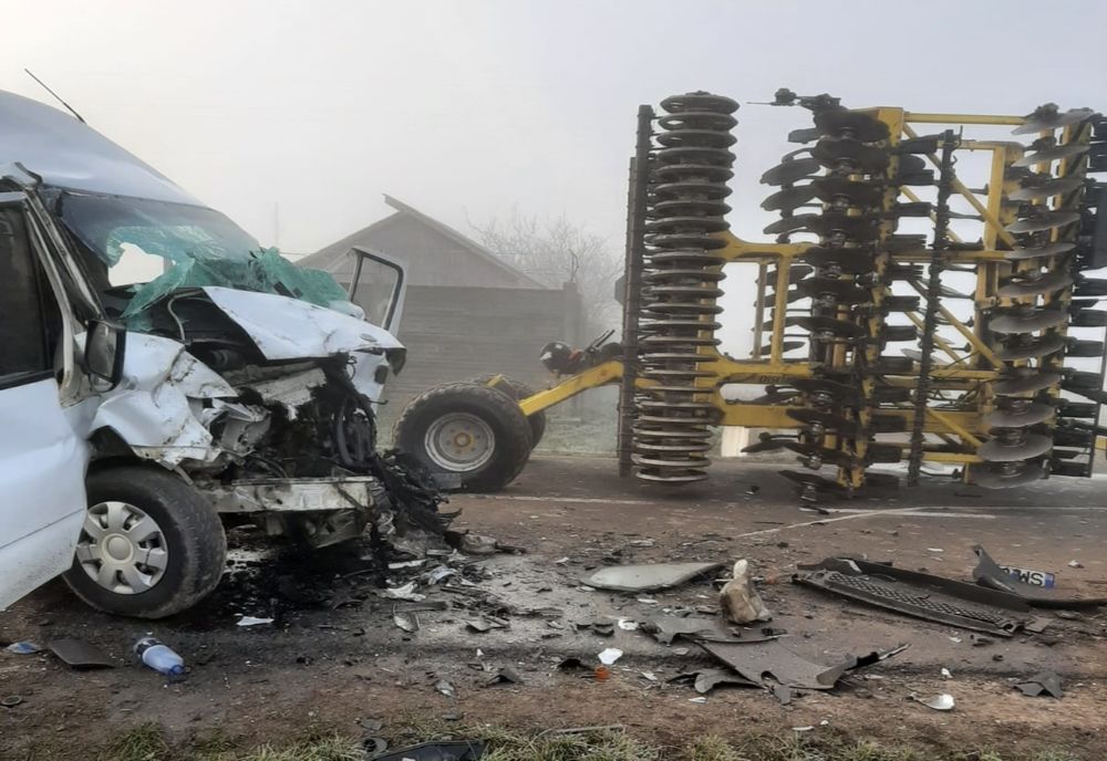 Accident rutier, în Santău! Trei persoane, rănite